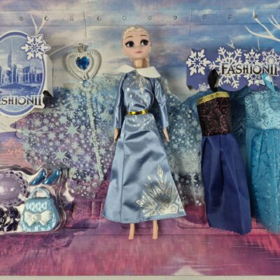 Set de Frozen 2, Muñeca ,varita , accesorios y vestidos. - Imagen 3