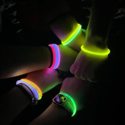 Pulseras Quimicas fluor 50 unidades - Imagen 2
